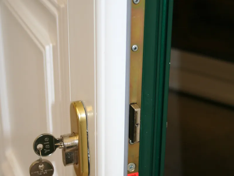 Stable Doors — Gallery Crouch End
